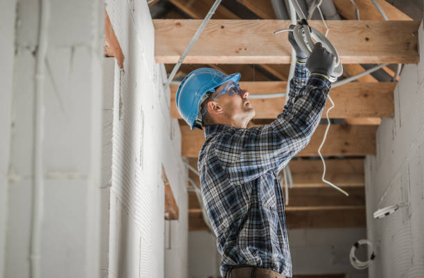 Best Licensed Electrician  in Compton, CA
