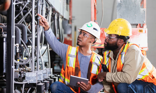 Best Affordable Electrician  in Compton, CA